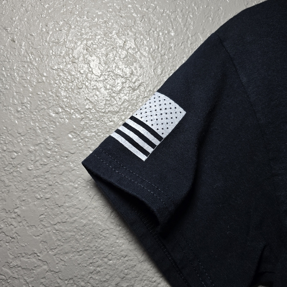 Gildan Ultra Cotton Military Graphic T-Shirt – Size S – Classic and Patriotic - Picture 3 of 8